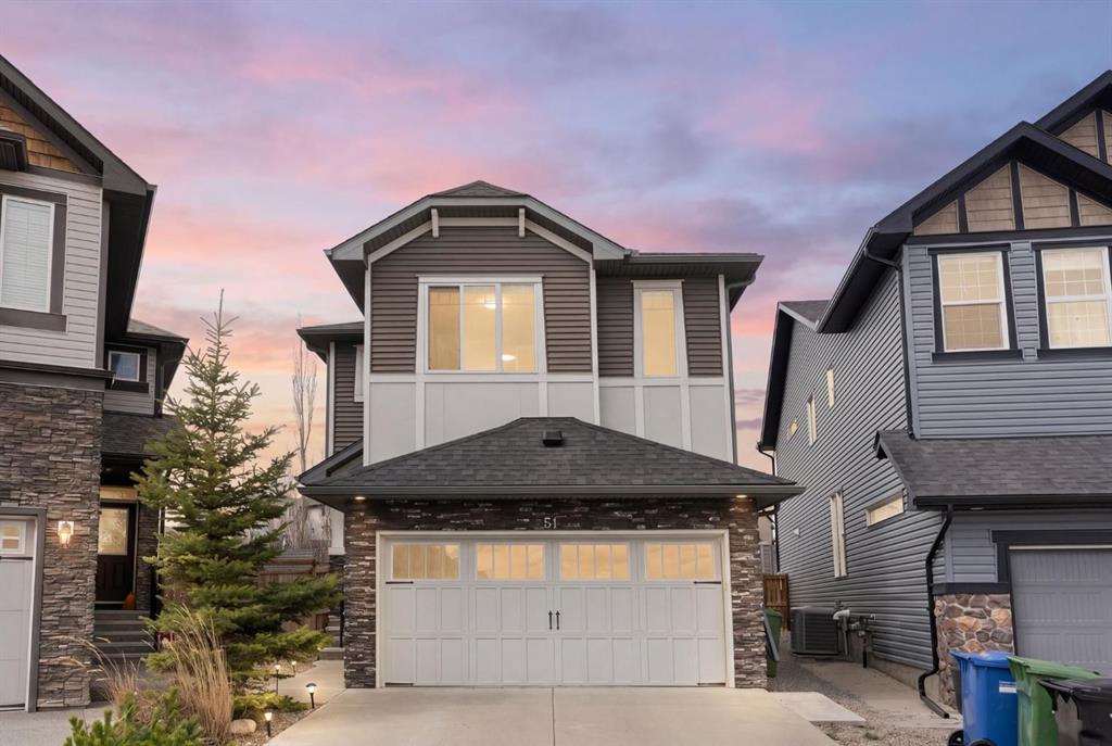 Picture of 51 Sage Bank Court NW, Calgary Real Estate Listing