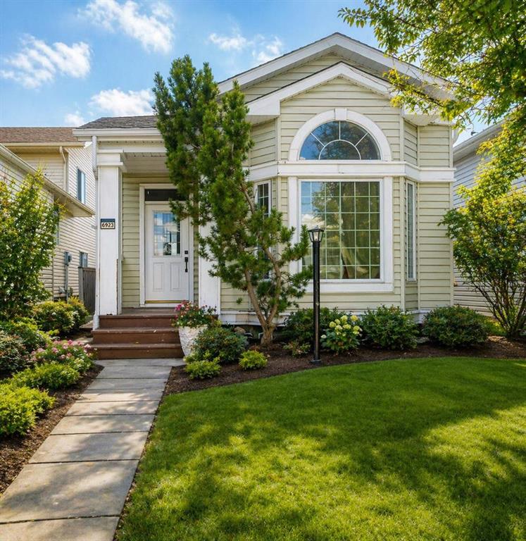 Picture of 6923 Laguna Way NE, Calgary Real Estate Listing