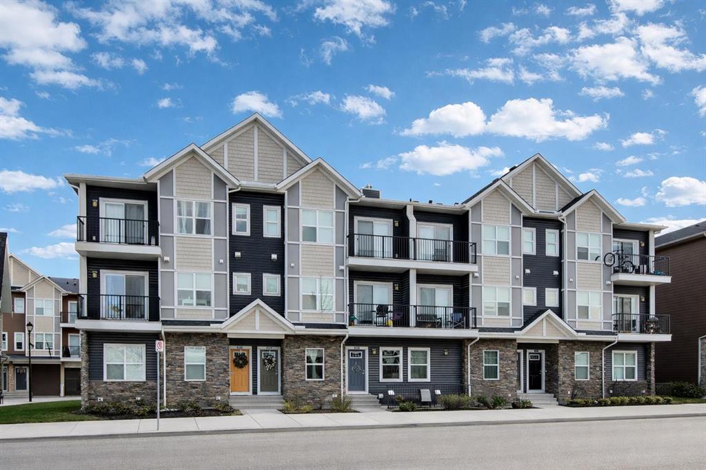 Picture of 811, 250 Fireside View , Cochrane Real Estate Listing