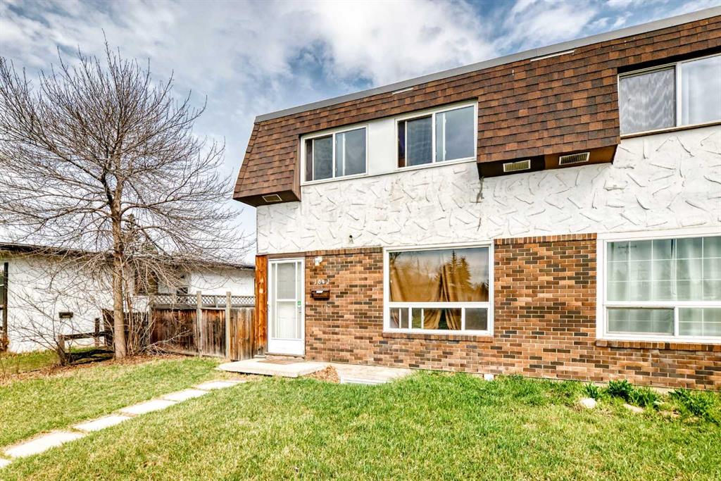 Picture of 3042 Doverville Crescent SE, Calgary Real Estate Listing