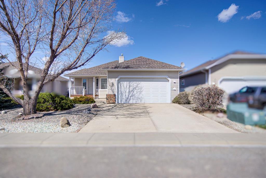 Picture of 26 Skyline Crescent , Claresholm Real Estate Listing