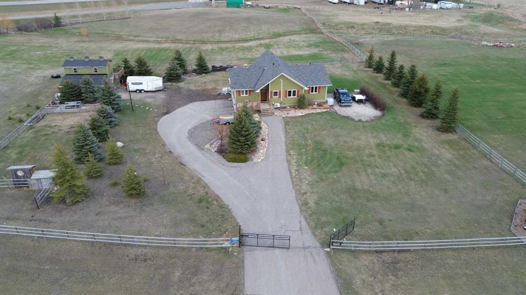 Picture of 349030 Tamarack Drive E, Rural Foothills County Real Estate Listing