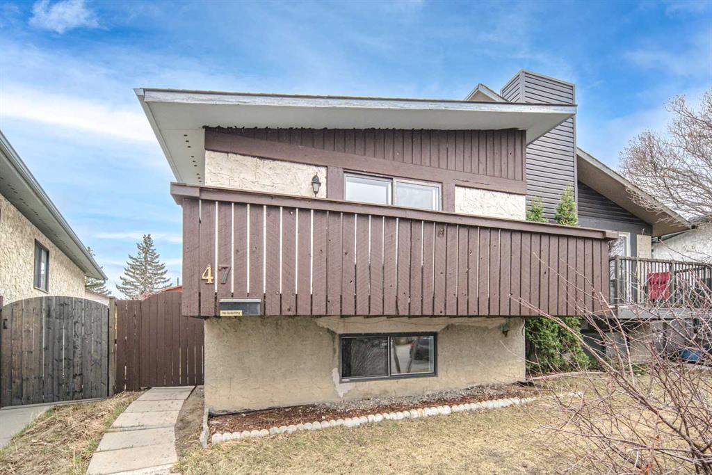 Picture of 47 Bermuda Way NW, Calgary Real Estate Listing