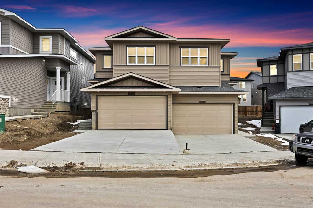 Picture of 82 Heritage Circle , Cochrane Real Estate Listing