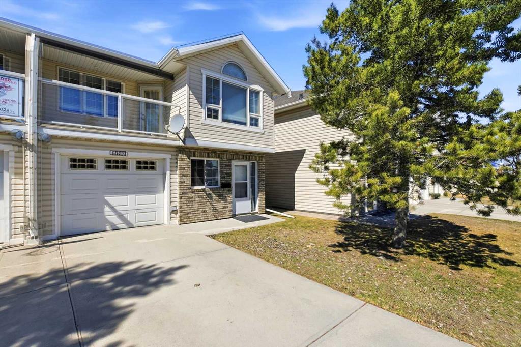 Picture of 4823 45 Avenue , Innisfail Real Estate Listing