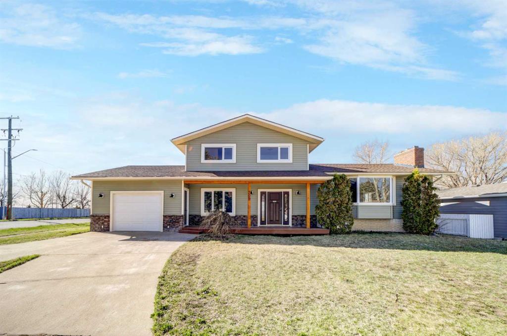 Picture of 202 Rubie Crescent , Nobleford Real Estate Listing