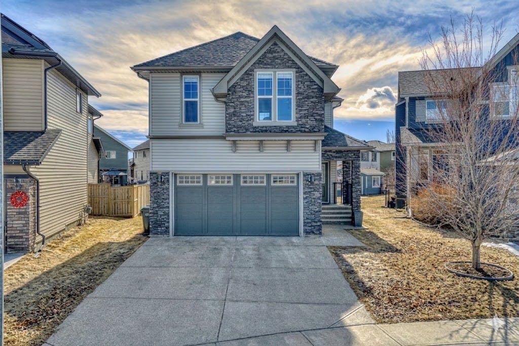Picture of 91 Silverado Ridge Crescent SW, Calgary Real Estate Listing