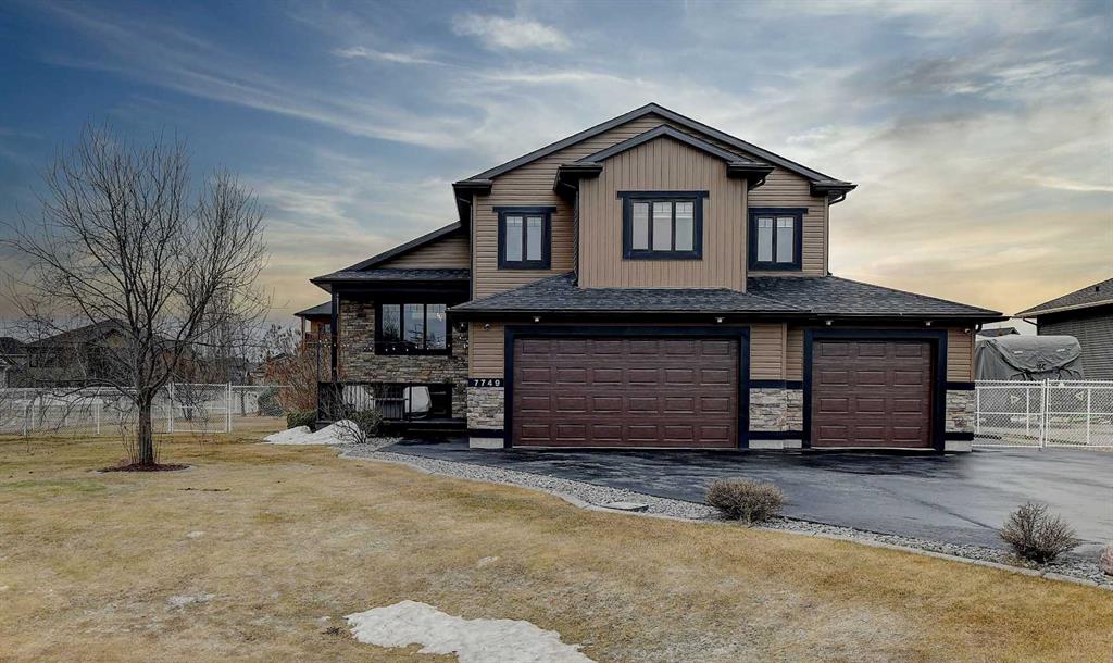 Picture of 7749 Oxford Road , Rural Grande Prairie No. 1, County of Real Estate Listing