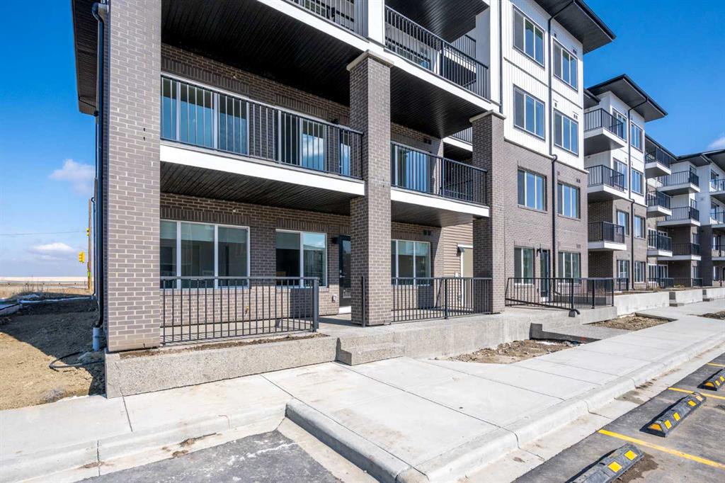 Picture of 4102, 6 Merganser Drive W, Chestermere Real Estate Listing