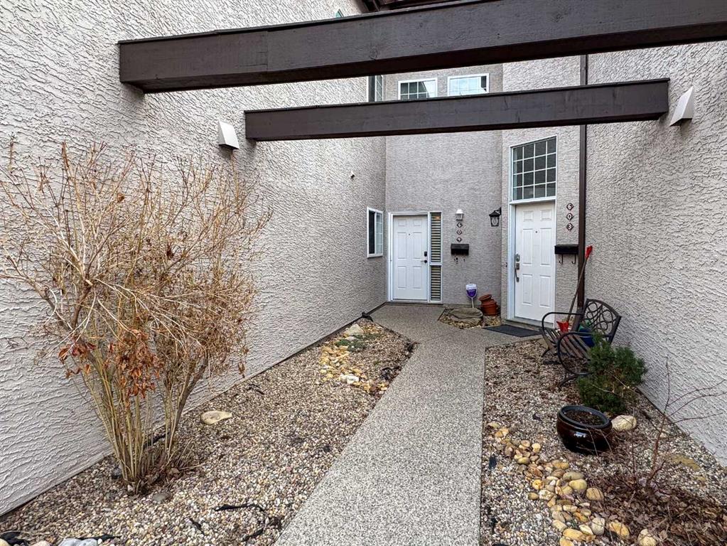 Picture of 604, 1997 Sirocco Drive SW, Calgary Real Estate Listing