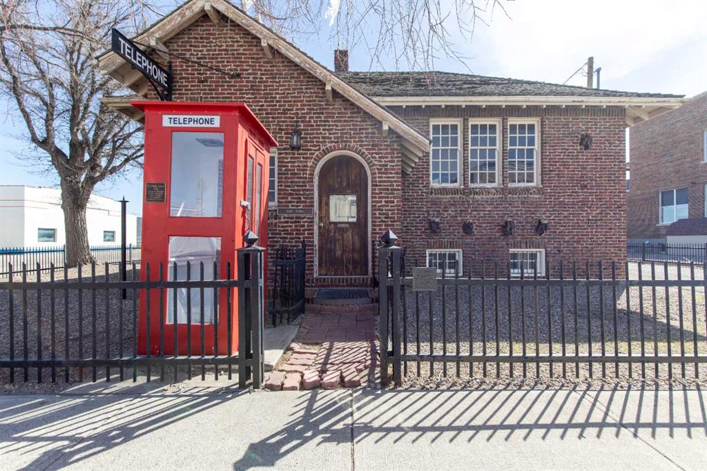 Picture of 2224 2 Avenue , Fort Macleod Real Estate Listing