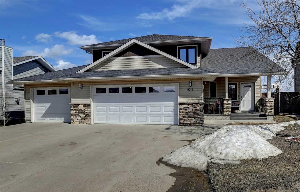 Picture of 9312 102 Street , Sexsmith Real Estate Listing