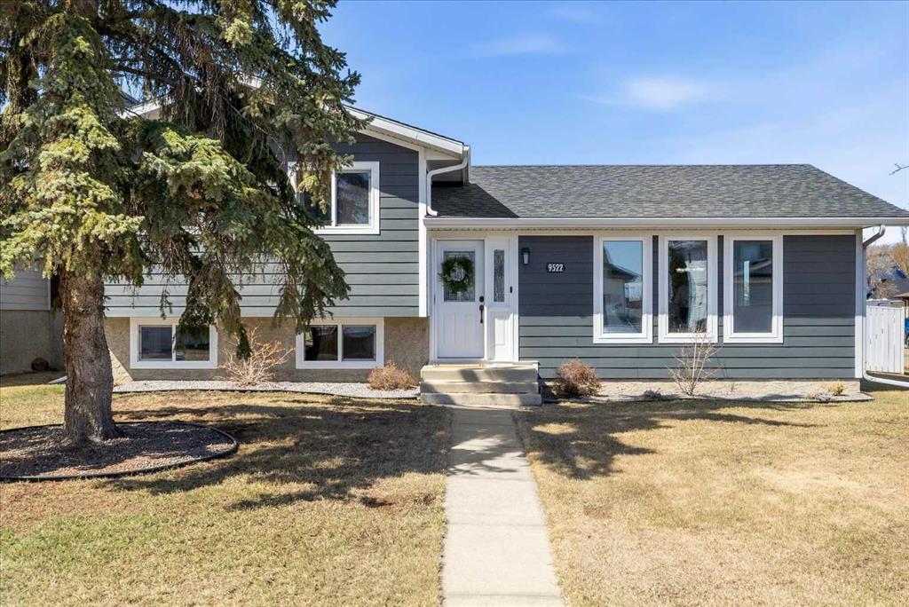 Picture of 9522 95 Street , Morinville Real Estate Listing