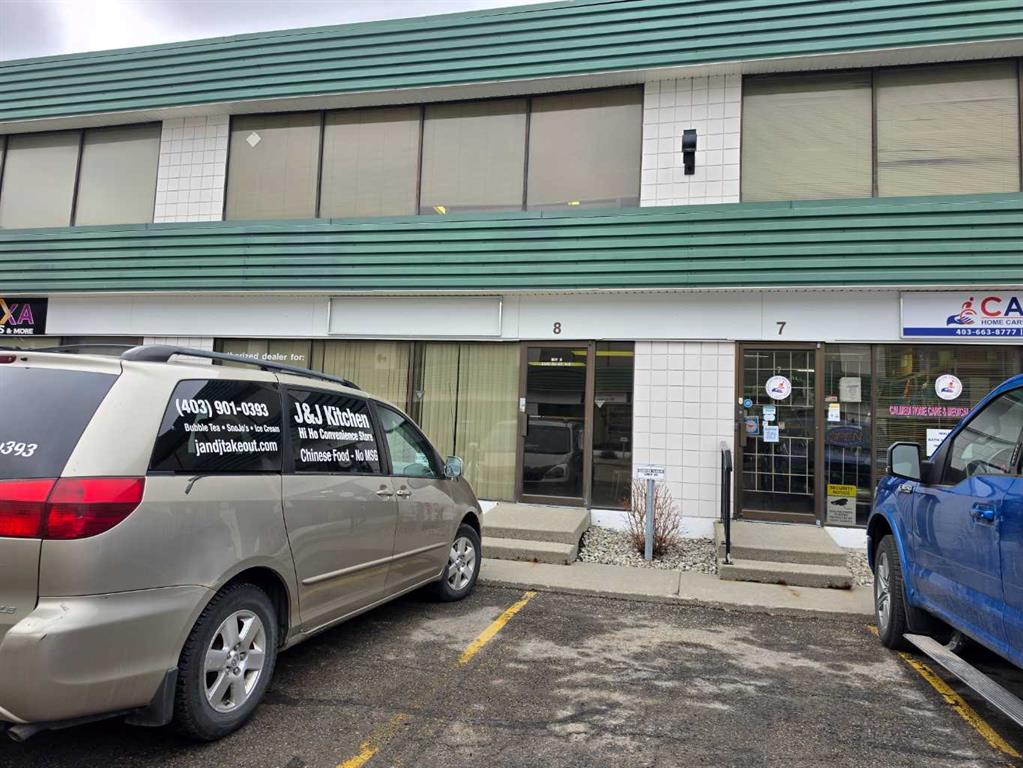 Picture of 8, 3610 29 Street NE, Calgary Real Estate Listing