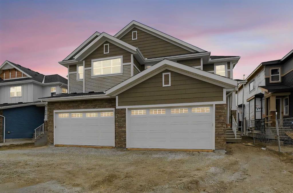 Picture of 450 Kinniburgh Loop , Chestermere Real Estate Listing