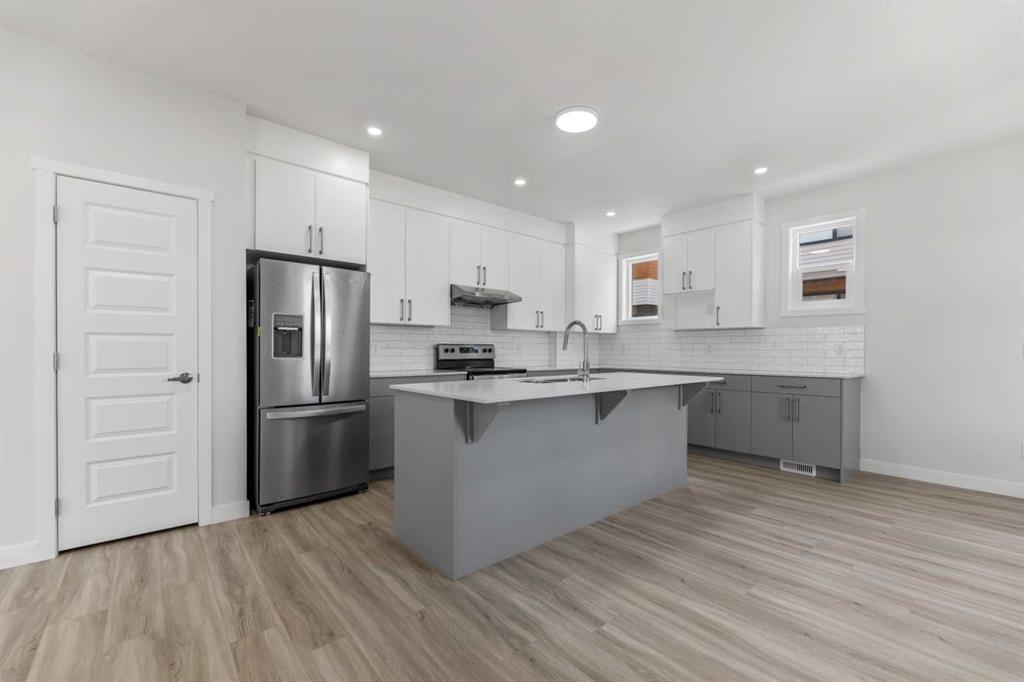 Picture of 803, 90 Corner Meadows Manor NE, Calgary Real Estate Listing