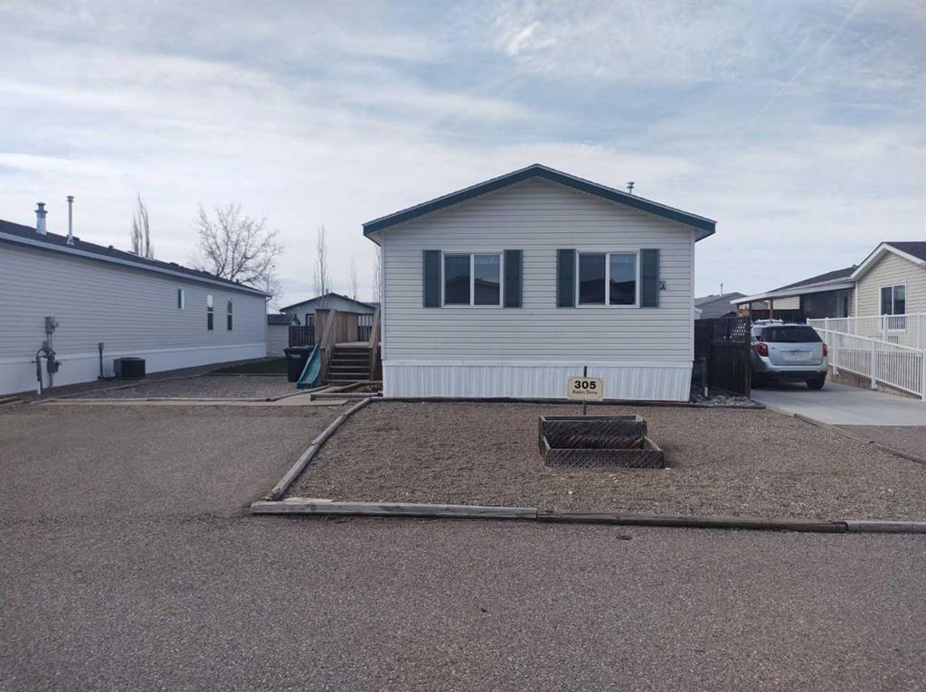 Picture of 305 Rodeo Drive , Fort Macleod Real Estate Listing