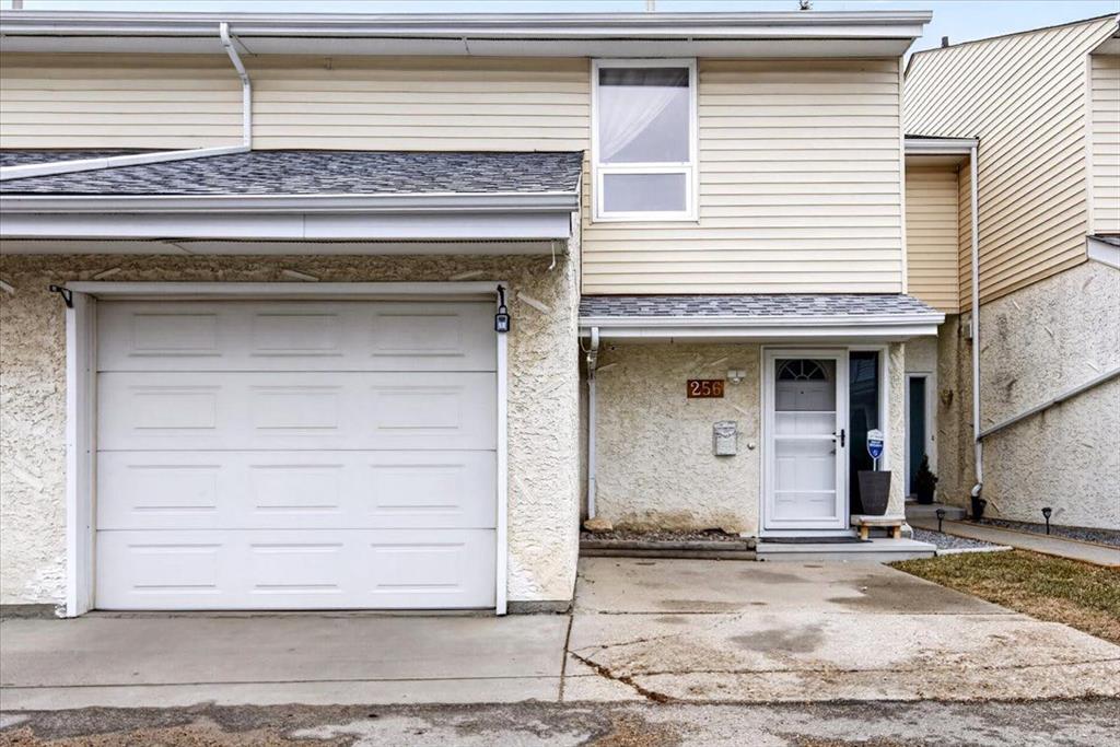Picture of 256 Callingwood Place NW, Edmonton Real Estate Listing