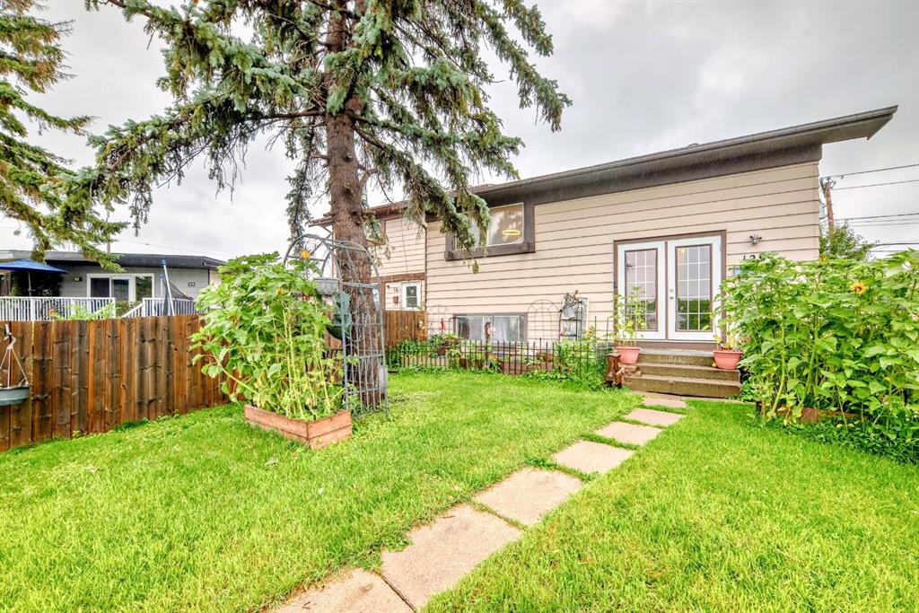 Picture of 129 Dovertree Place SE, Calgary Real Estate Listing