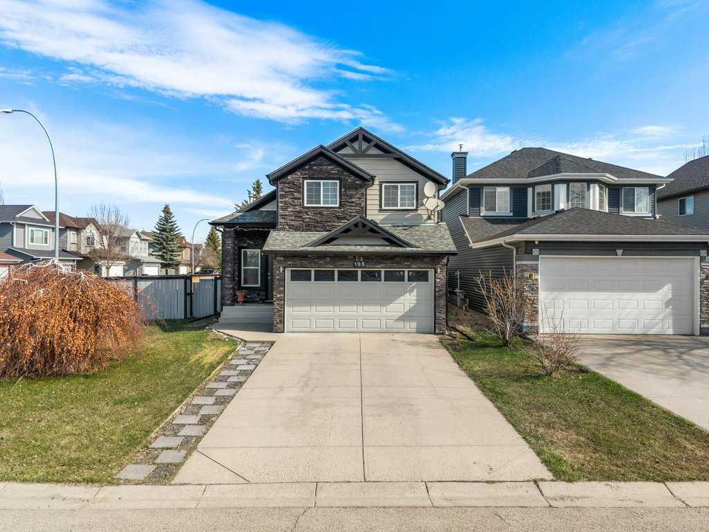Picture of 195 Somerglen Common SW, Calgary Real Estate Listing