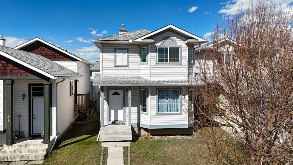 Picture of 41 Los Alamos Crescent NE, Calgary Real Estate Listing
