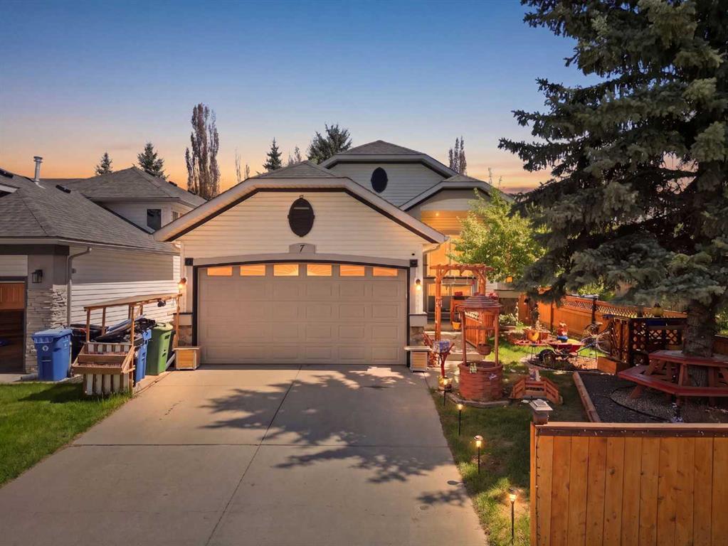Picture of 7 Chaparral Road SE, Calgary Real Estate Listing