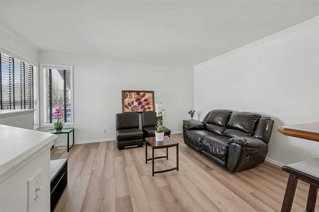 Picture of 1409 Strathcona Way , Strathmore Real Estate Listing