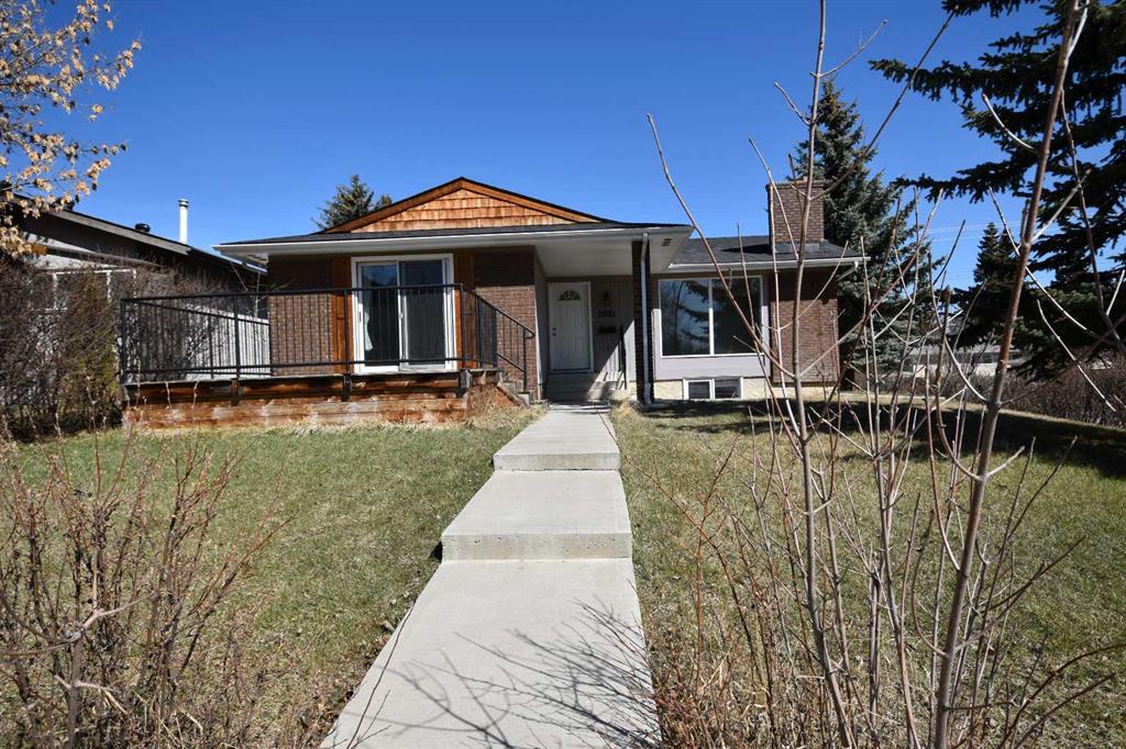 Picture of 2604 106 Avenue SW, Calgary Real Estate Listing
