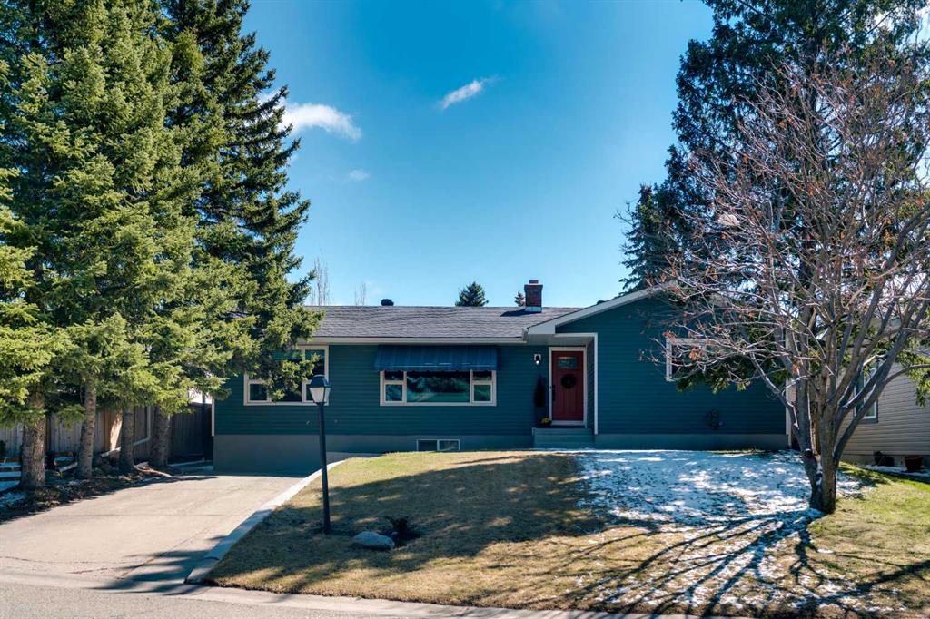 Picture of 9 Mountain Place , Okotoks Real Estate Listing