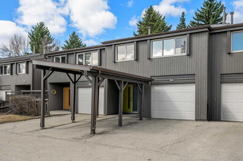 Picture of 31, 2225 Oakmoor Drive SW, Calgary Real Estate Listing
