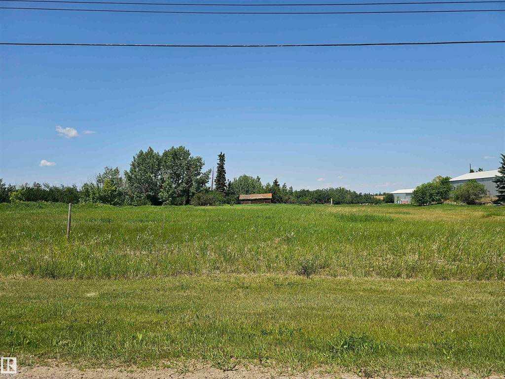 Picture of 6003 49 Street , Tofield Real Estate Listing