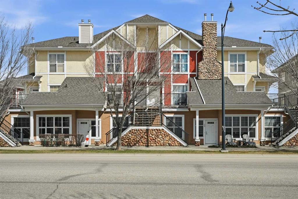 Picture of 744 73 Street SW, Calgary Real Estate Listing