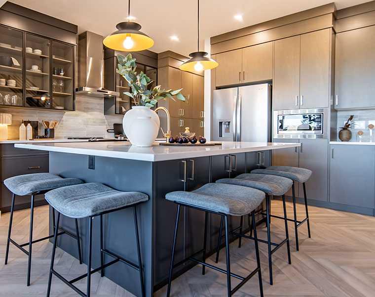 Picture of 412 Rochester Terrace NW, Calgary Real Estate Listing
