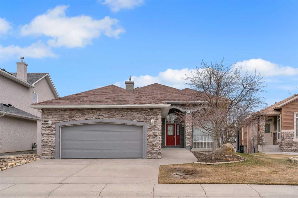 Picture of 56 Royal Abbey Rise NW, Calgary Real Estate Listing