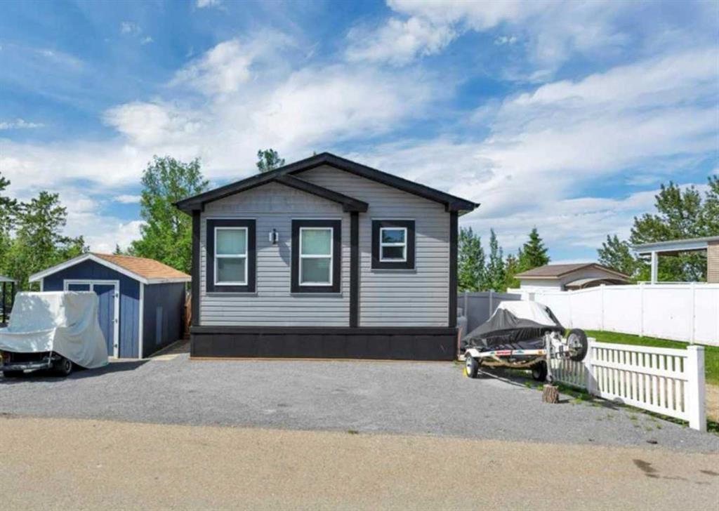 Picture of 19, 41310 Range Road 282  , Rural Lacombe County Real Estate Listing