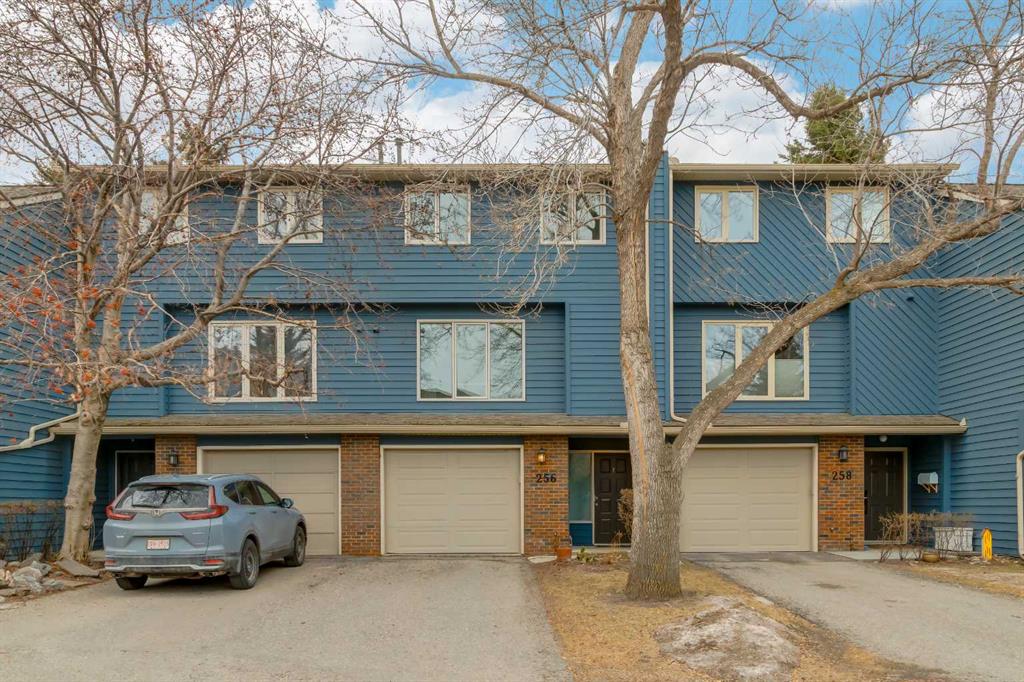 Picture of 256 Point Mckay Terrace NW, Calgary Real Estate Listing