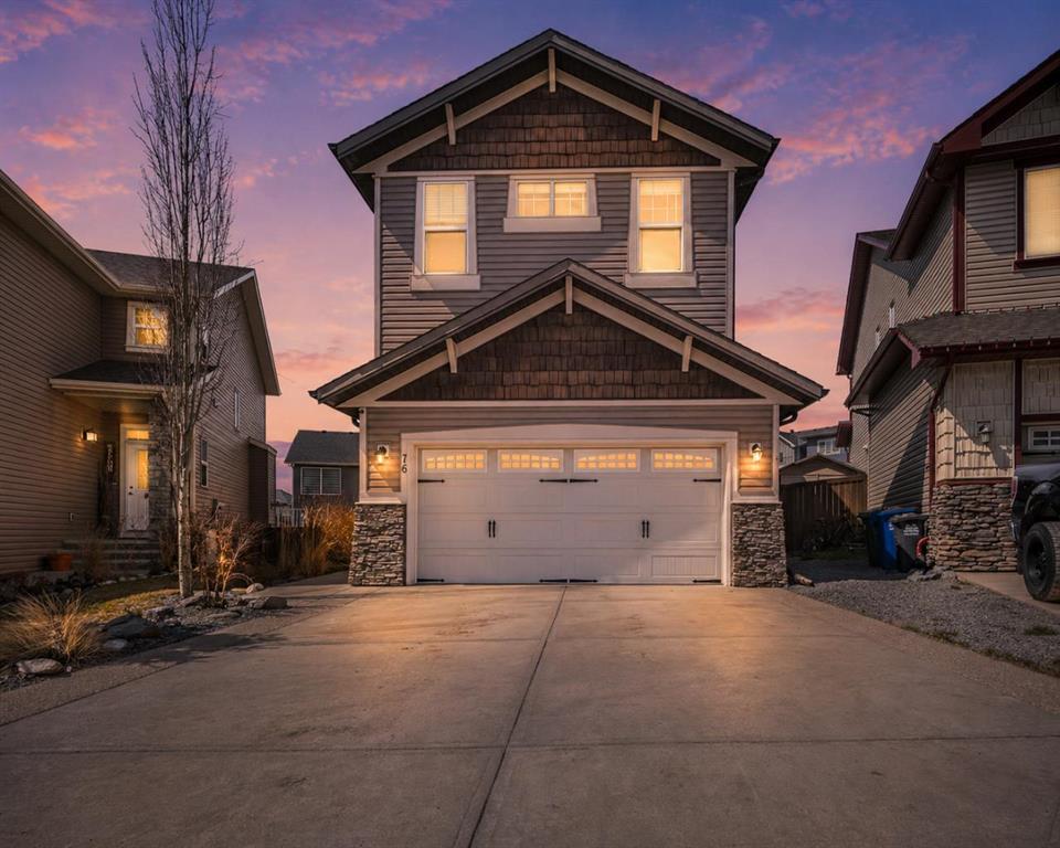 Picture of 76 Heritage Hill , Cochrane Real Estate Listing