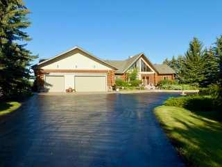 Picture of 226101 88 Street E, Rural Foothills County Real Estate Listing