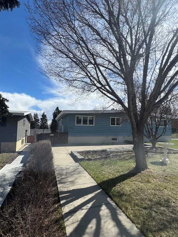 Picture of 201 Holland Street NW, Calgary Real Estate Listing