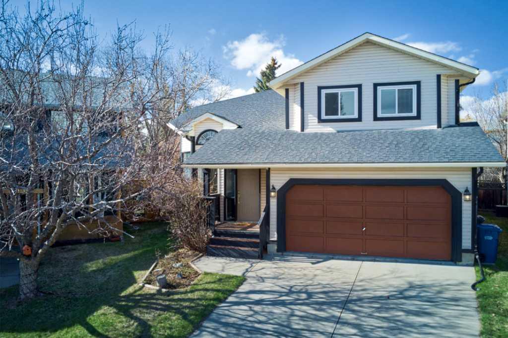 Picture of 605 Downey Place , Okotoks Real Estate Listing