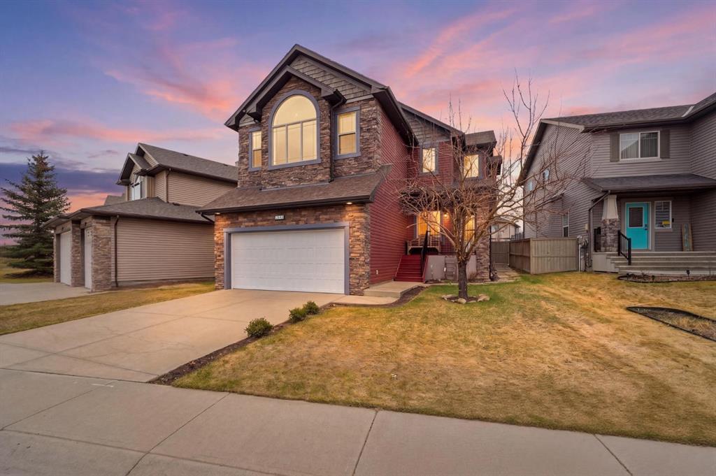Picture of 2593 Coopers Circle SW, Airdrie Real Estate Listing