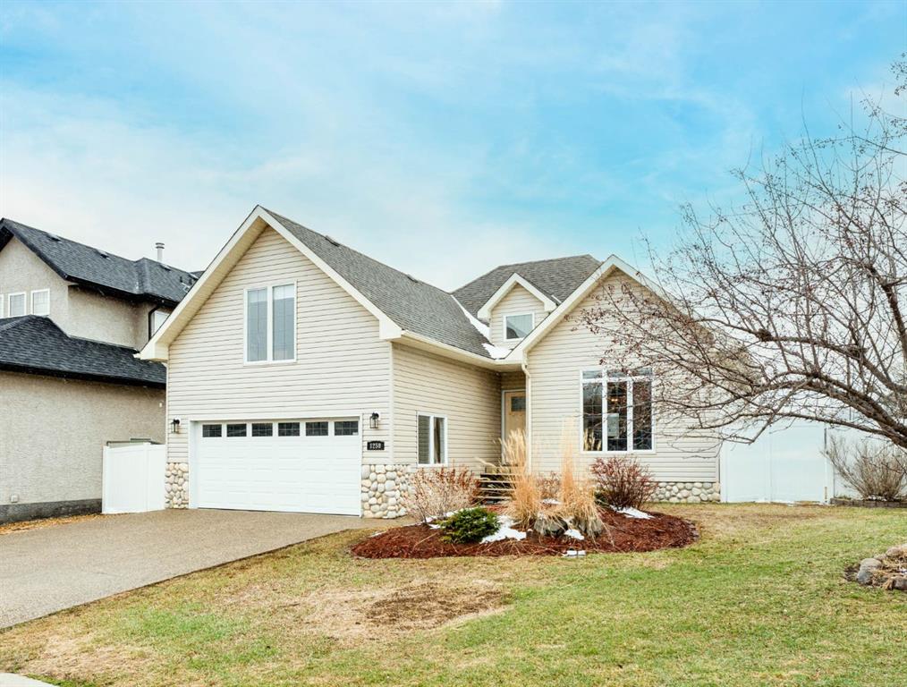 Picture of 1258 1 Avenue NW, Drumheller Real Estate Listing