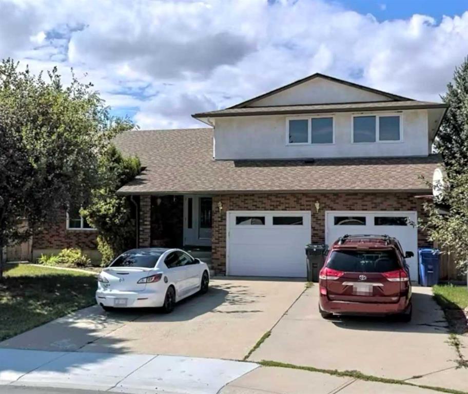 Picture of 111 Temple Crescent W, Lethbridge Real Estate Listing
