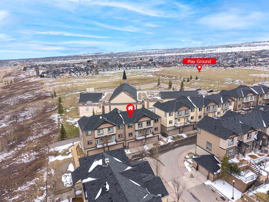 Picture of 159 Kincora Heath NW, Calgary Real Estate Listing