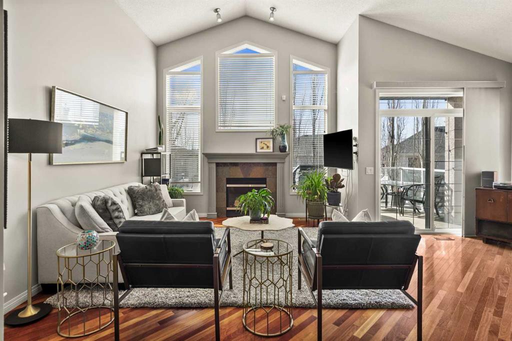 Picture of 93 Cranwell Place SE, Calgary Real Estate Listing