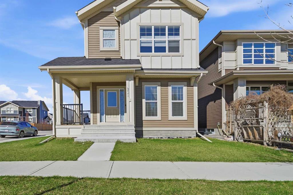 Picture of 231 Sundown Road , Cochrane Real Estate Listing