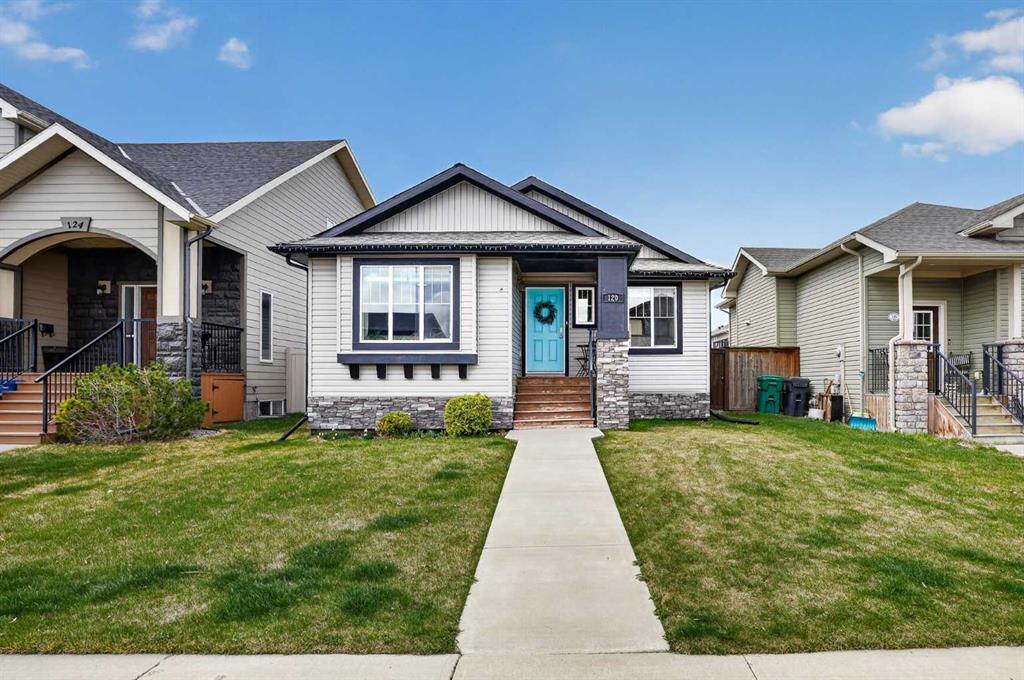 Picture of 120 Mt Sundance Crescent W, Lethbridge Real Estate Listing