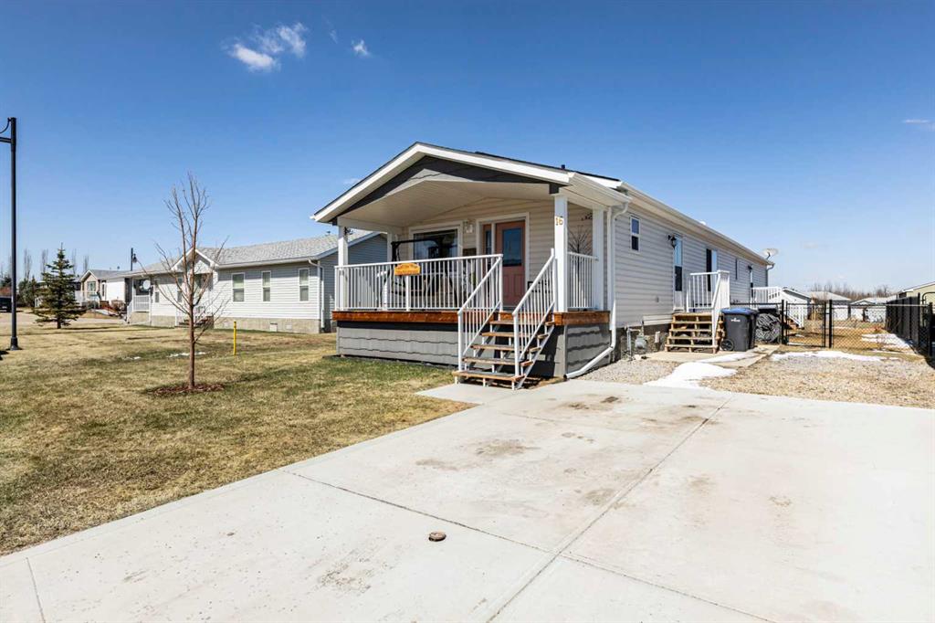 Picture of 16 Baywood Link  , Sylvan Lake Real Estate Listing