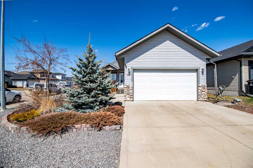 Picture of 57 Woodbine Close , Blackfalds Real Estate Listing