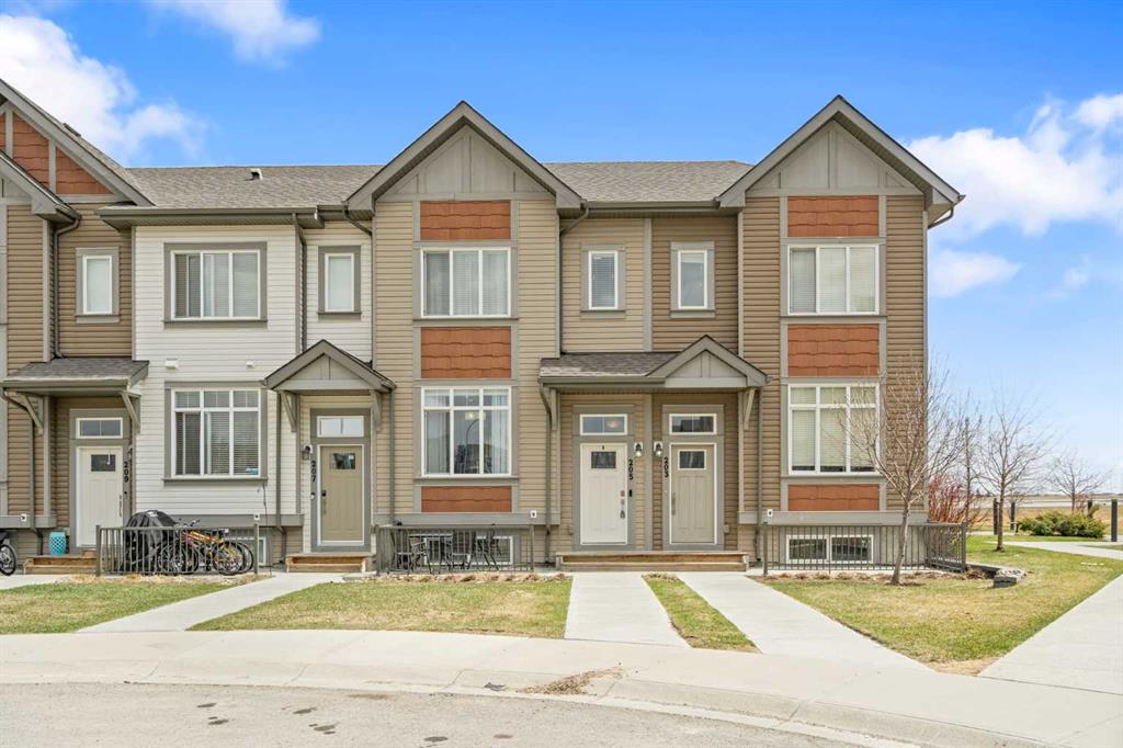 Picture of 205 Copperstone Park SE, Calgary Real Estate Listing